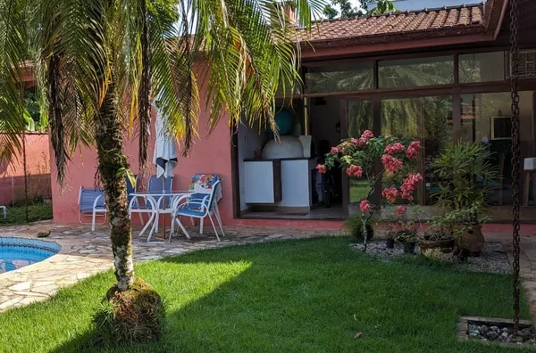 CASA Á VENDA 3 SUÍTES, PISCINA EM ITAMAMBUCA