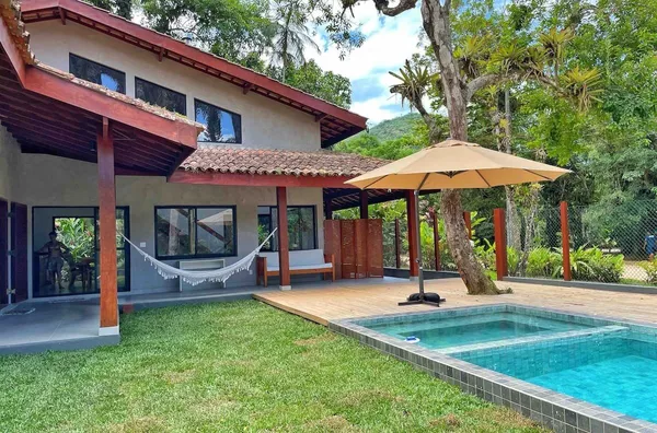 Casa completa -  Rua Par - Piscina