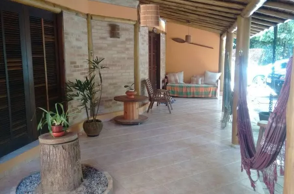 Casa para venda, em Itamambuca