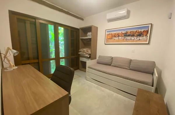 Linda casa inspirada em bali, a casa fica a 450 metros da praia