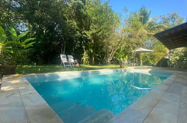 CASA  PROXIMA  AO MAR EM ITAMAMBUCA 