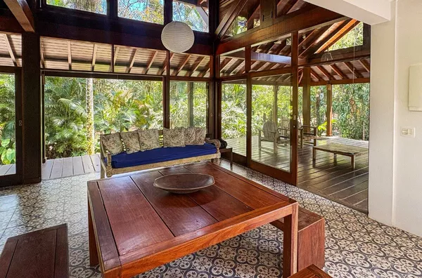 Casa estilo balinês à venda - 4 dormitórios - Foto 14
