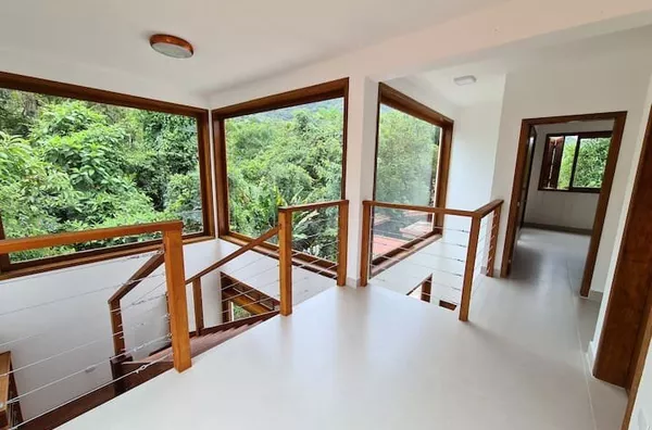 LUXO E CONFORTO PARA TEMPORADA