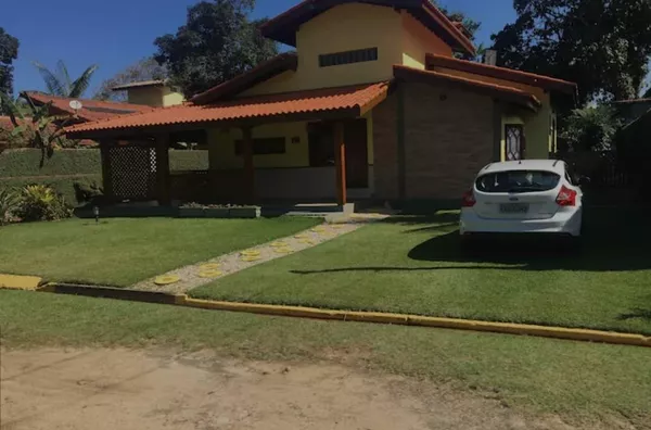 Casa a 60 metros da praia