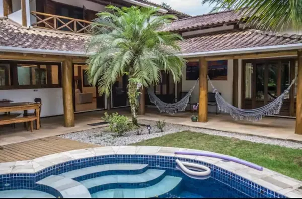 CASA DE DOIS LOTES, LADO PAR  ITAMAMBUCA