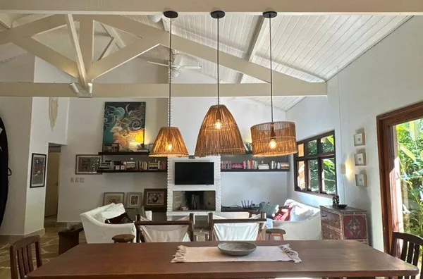 Casa charmosa para temporada - 180m da Praia - Rua Par