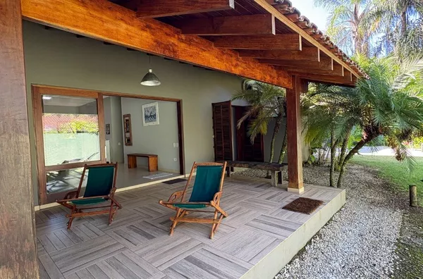 Refúgio encantador em meio à natureza – Rua Par