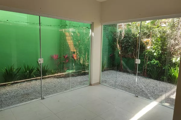 CASA NOVA COM 8 SUITES