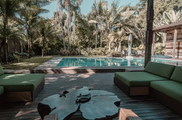 Casa incrível a 20 passos da praia, com muito espaço e conforto