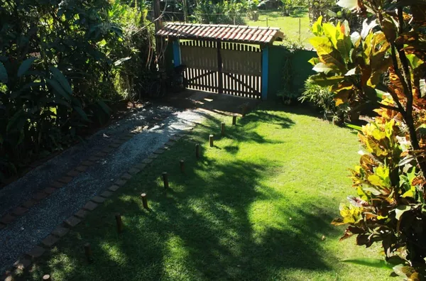 Casa com 3 dormitórios - Vila Itamambuca