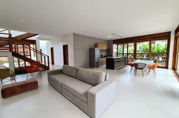 LUXO E CONFORTO PARA TEMPORADA