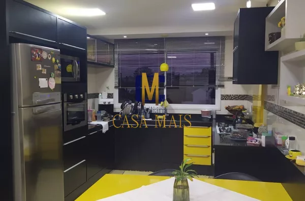 CASA PARA VENDA NO BAIRRO MENINO DEUS