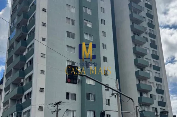 VENDO APARTAMENTO NO CENTRO