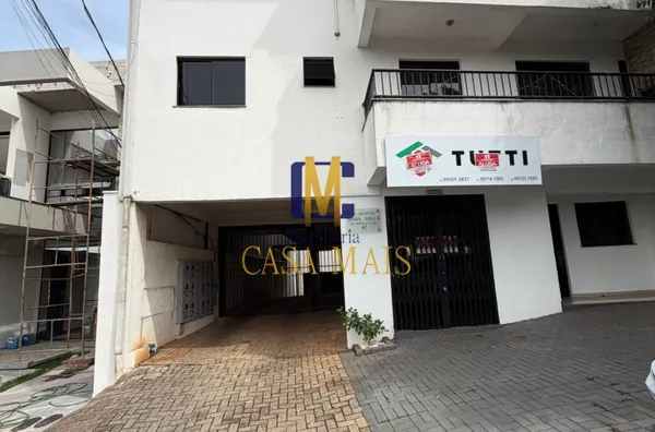 SALA COMERCIAL NO BAIRRO AMADORI