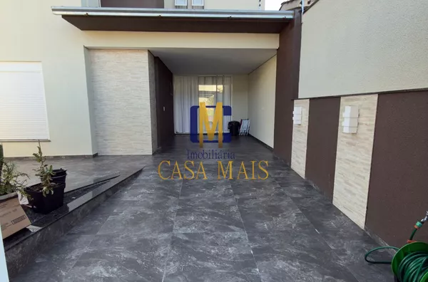 VENDO SOBRADO DE ALTO PADRÃO NO BAIRRO FRARON