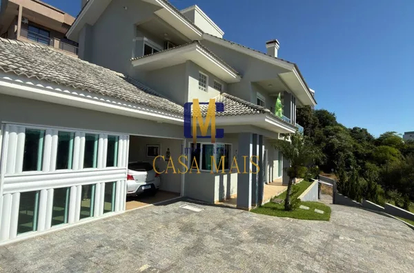 CASA PARA VENDA NO CENTRO