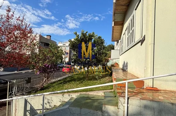 CASA PARA VENDA NO CENTRO DE PATO BRANCO. RESIDENCIAL OU COMERCIAL. 