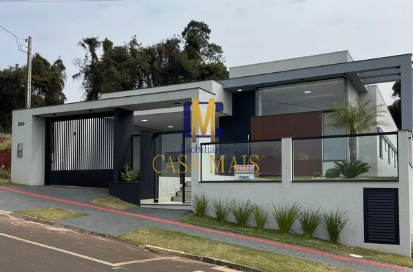 CASA DE ALTO PADRÃO PARA VENDA NO BAIRRO CADORIN