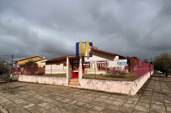 CASA PARA LOCAÇÃO NO BAIRRO CRISTO REI