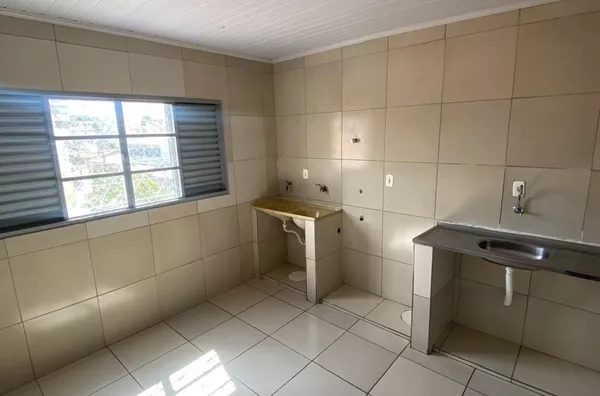 Apartamento de 2 Quartos  - Apartamento Confortável e Bem Distribuído!