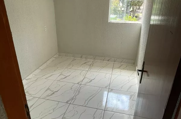 Apartamento de 2 Quartos - Apartamento Confortável e Bem Distribuído!