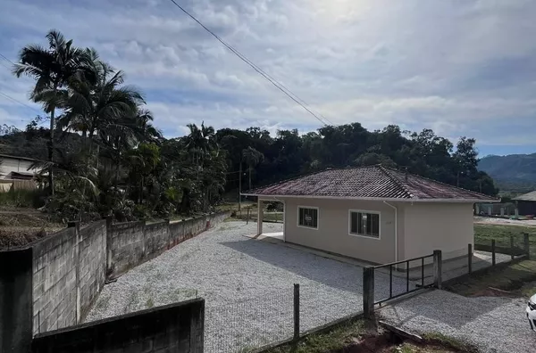 Casa para aluguel, 2 quarto(s),  Guiomar De Fora, Antônio Carlos
