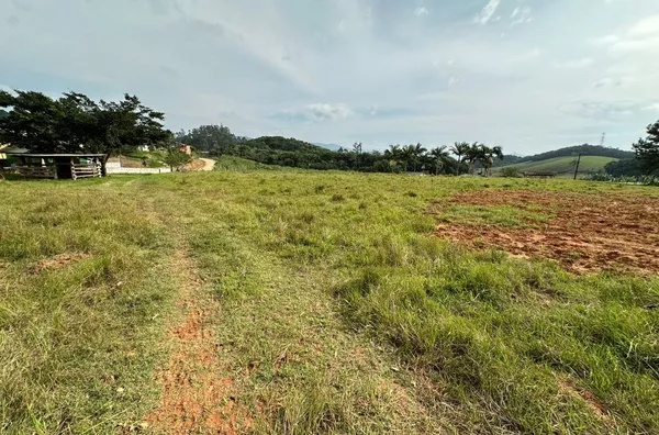 Sítio à venda em Biguaçu, bairro Rússia, fácil acesso ao Rodoanel.