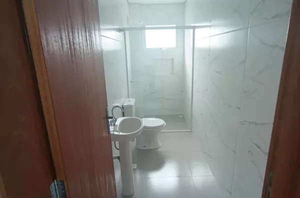 Apartamento de 2 quartos no Centro de Antônio Carlos