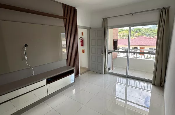 Apartamento Mobiliado à venda em Antônio Carlos