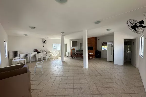 Oportunidade Imperdível! Apartamento Térreo com 2 Dormitórios em São José/SC