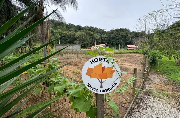 Terreno Com Projeto Aprovado à Venda em Condomínio Fechado Santa Bárbara