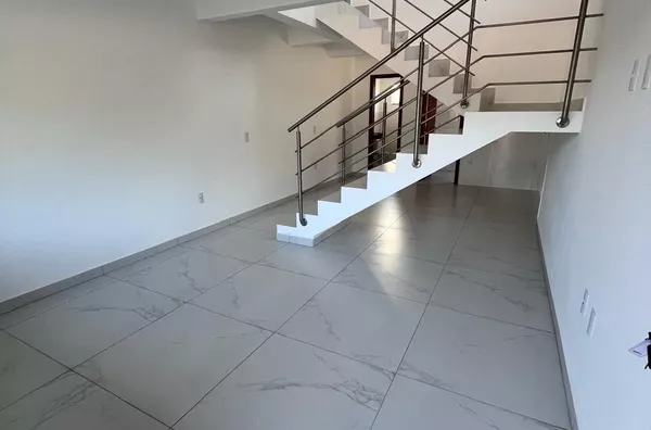 Sobrado para aluguel, 2 quarto(s),  Russia, Biguaçu