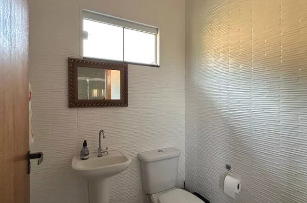 Casa com amplo terreno em Biguaçu/SC