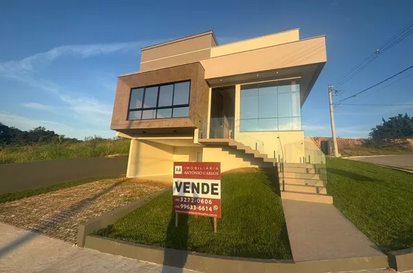 Casa para venda no Loteamento  Centro, Antônio Carlos