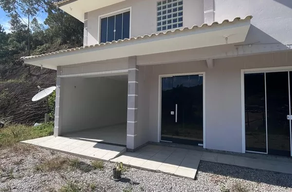 Casa para aluguel, 3 quarto(s),  Centro, Antônio Carlos