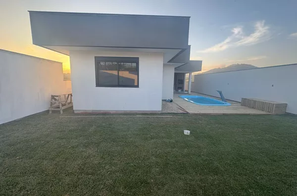 Casa à venda no Centro de Antônio Carlos