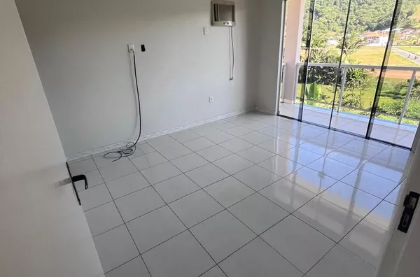 Casa para aluguel, 3 quarto(s),  Centro, Antônio Carlos