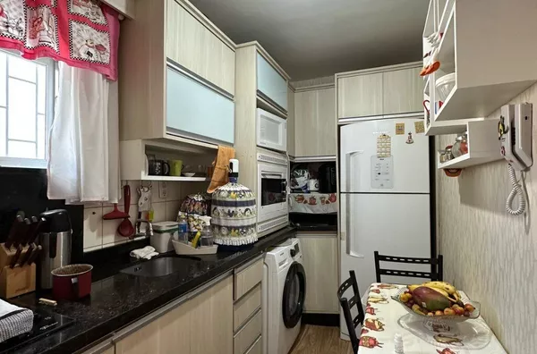 Oportunidade Imperdível! Apartamento Térreo com 2 Dormitórios em São José/SC