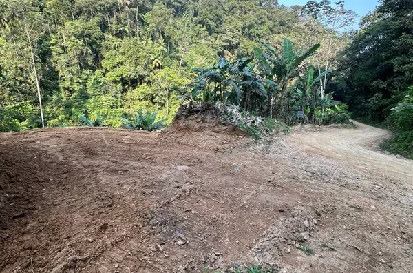 Sítio para venda em Antônio Carlos Bairro Vila Doze, Antônio Carlos
