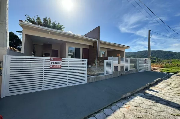 Casa Geminada para venda em Antônio Carlos/SC - Centro