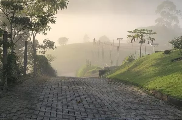 Sítio Encantador em São Pedro De Alcântara