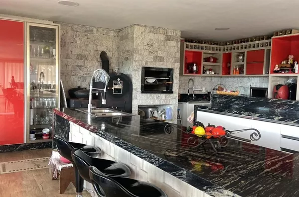Sítio Encantador em São Pedro De Alcântara