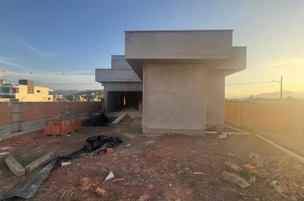 Casa para venda, 3 quarto(s),  Centro, Antônio Carlos