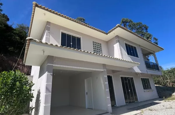 Casa para aluguel, 3 quarto(s),  Centro, Antônio Carlos