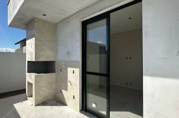 Casa Geminada Térrea l 2 Dormitórios l 1 suíte – São José/SC