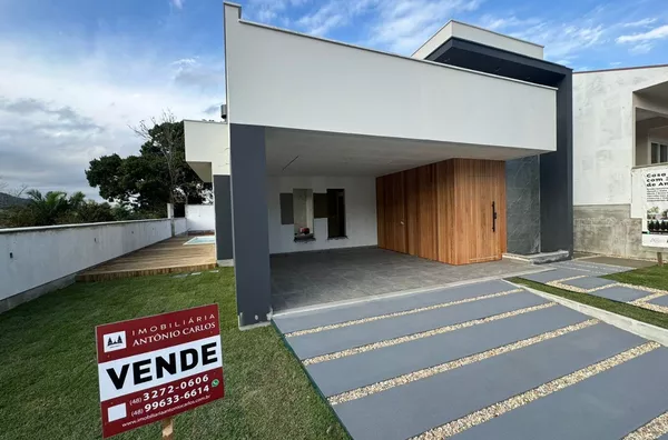 Casa para venda, 3 quarto(s),  Centro, Antônio Carlos