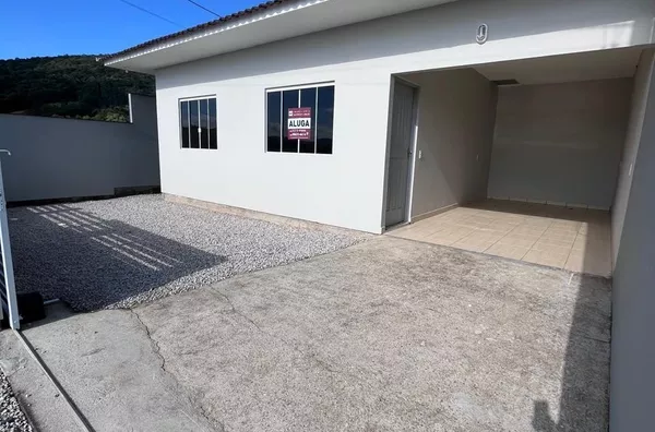 Casa geminada para aluguel, 2 quarto(s),  Russia, Biguaçu