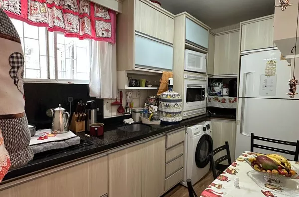 Oportunidade Imperdível! Apartamento Térreo com 2 Dormitórios em São José/SC