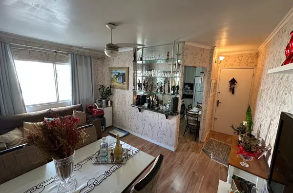 Oportunidade Imperdível! Apartamento Térreo com 2 Dormitórios em São José/SC