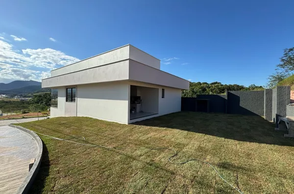 Casa para venda no Loteamento  Centro, Antônio Carlos